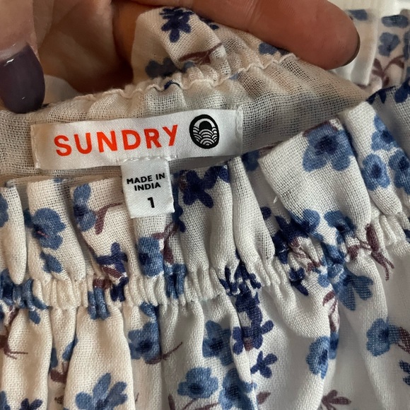 Sundry cotton floral maxi dress Size 1 - Picture 2 of 5